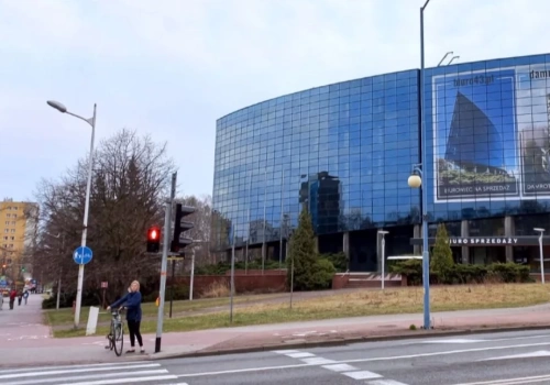 Dzień dobry Katowice. Dzisiaj radni podejmą decyzję ws. przeznaczenia prawie 37 mln zł na zakup biurowca