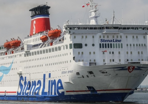 Wielkie problemy podróżujących ze Szwecji do Polski. Promy utknęły w portach