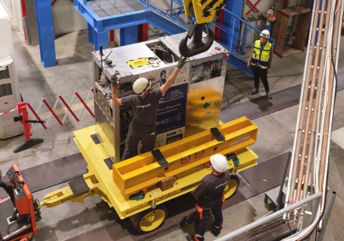 Antymateria pierwszy raz pojechała ciężarówką. To może zmienić sposób, w jaki się ją bada