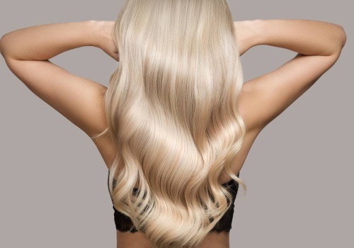 TOP 3 szampony dla blondynek. Ściągają żółte i miedziane tony, wydłużą czas między farbowaniami