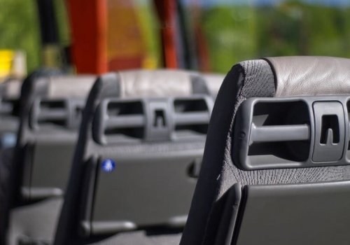 Wielkanoc 2026: Zmiany w rozkładach jazdy komunikacji podmiejskiej