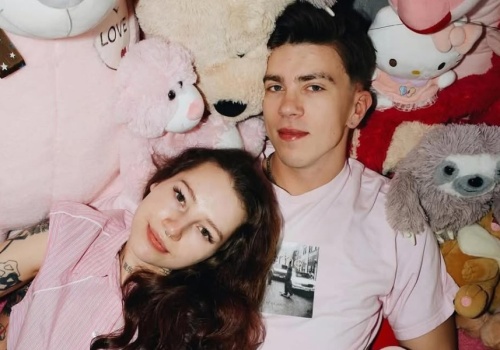 Young Leosia i Kacper Błoński się rozstali. „Nie było zdrady”