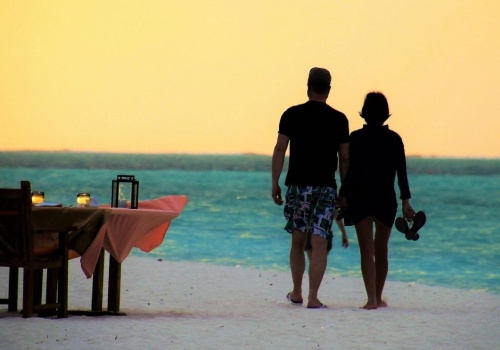 Voucher czy gotówka? Posłowie szykują ważne zmiany dla klientów biur podróży