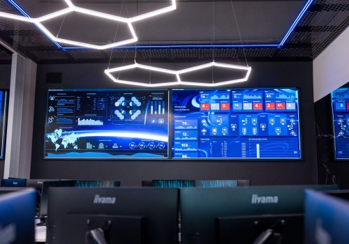 Cyberwojna w rzeszowskiej sali wykładowej. WSIiZ szkoli „cyfrowych żołnierzy”