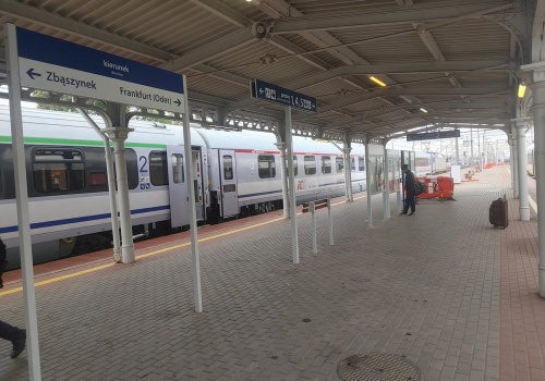 Lubuskie: Zawieszone pociągi nie wrócą do rozkładu także w czerwcu