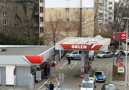 Tańsze paliwo na wyciągnięcie ręki. Potrzebny podpis prezydenta