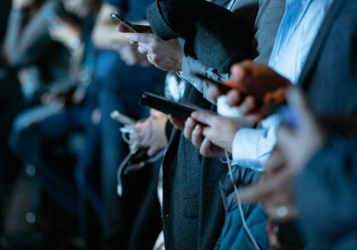 Zmiana pokoleniowa w służbach specjalnych. Czy system nadąży za Generacją Z?