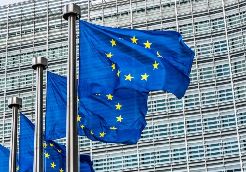 Polacy zabrali głos ws. polexitu. Wyniki sondażu mogą zaskoczyć. Donald Tusk: 