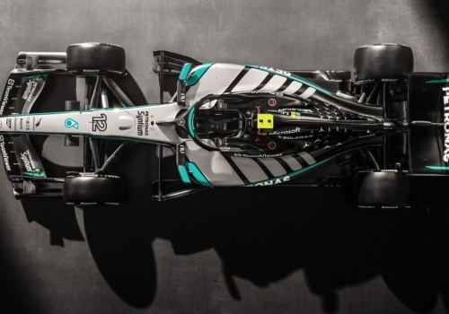 Russell zaskoczony tempem McLarena. Mercedes nie miał już tak spokojnego piątku w Japonii