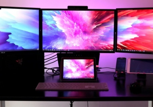 Dynamiczny rozwój na rynku monitorów OLED