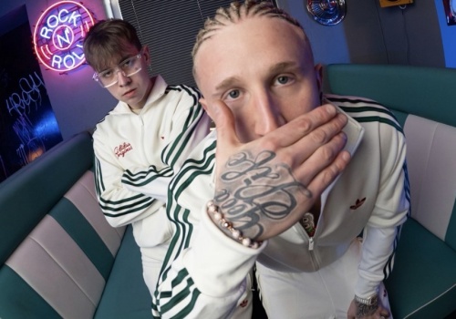 Imprezowy „Czeski film” KODIEGO i wavyzien