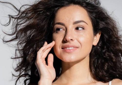 TOP 3 rozjaśniające kremy na brązowe przebarwienia i plamki starcze. Efekty po to jakiś kosmos