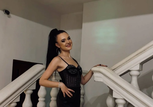 Weronika Wiśniewska oczarowała fanów. Jej styl to klasa sama w sobie