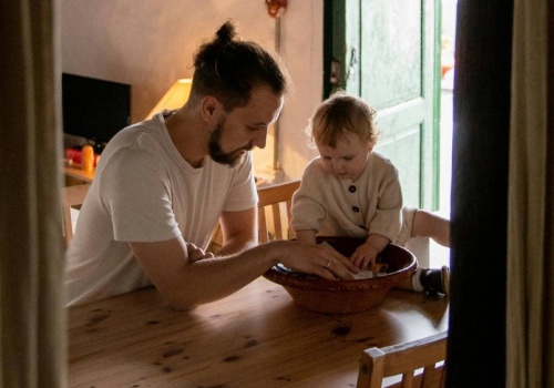 W dzisiejszym świecie da się być wspaniałym ojcem. Musicie tylko wziąć się w garść