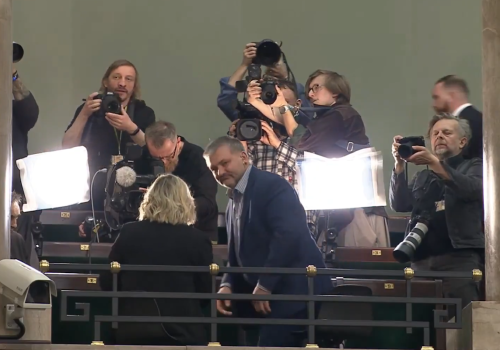 Żurek się doigrał - nawet Czarzasty miał go dość! „Proszę opuścić salę sejmową”