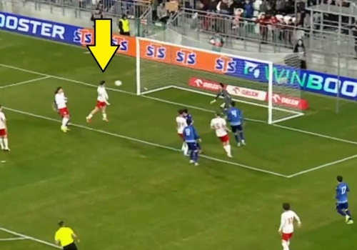 Męczarnie Polaków. Czekaliśmy ponad 40 minut