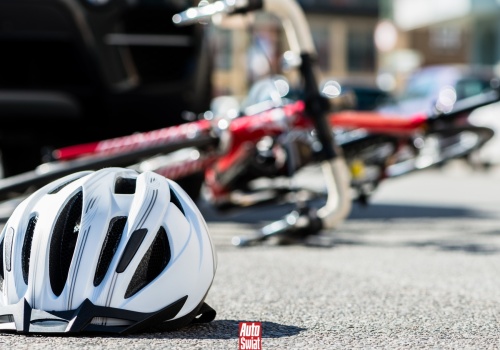 ADAC przetestował kaski dla dzieci. Tani kask z dyskontu na czele