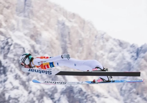 Najdłuższy lot w Planicy! Prevc pobiła rekord świata