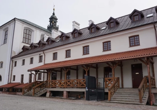 W klasztorze w Węgrowie: Rodzinny Poranek, Wieczór Podróżników i „Błękitny horyzont”