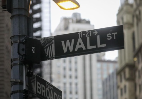 Wall Street pod presją wojny. Indeksy najniżej od pół roku