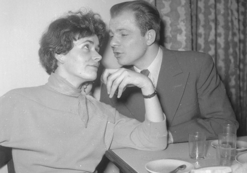 QUIZ PRL. Miłosne hity PRL: Pamiętasz słowa?