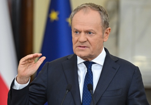 1500 lub 1900 zł dla każdego, dochody bez znaczenia. Wypłaty od 31 marca