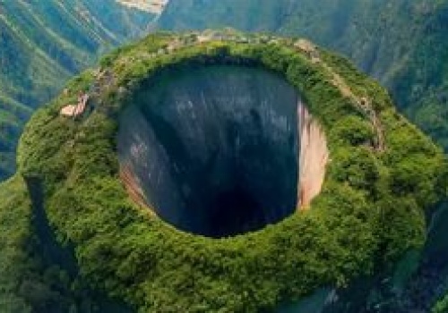 Nie wiedzą jak powstała. Jest największa na świecie