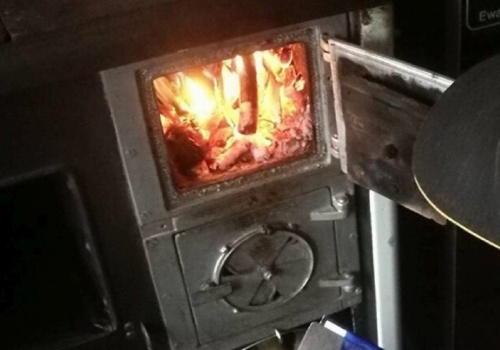 Miał wrzucić psa do pieca i spalić żywcem. Śledczy sprawdzają, co się wydarzyło w powiecie radzyńskim