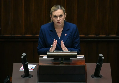 Termin wakacji zostanie przesunięty? Akcja Uczniowska reaguje. „Na kredyt”