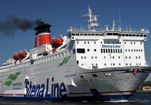 Stena Spirit wyszedł z Karlskrony. Trafi do Remontowej na naprawę