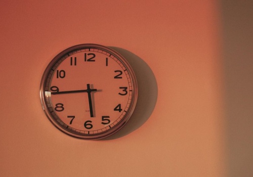 Zmiana czasu na letni zabierze nam godzinę snu. Przykre skutki dla zdrowia... i portfela