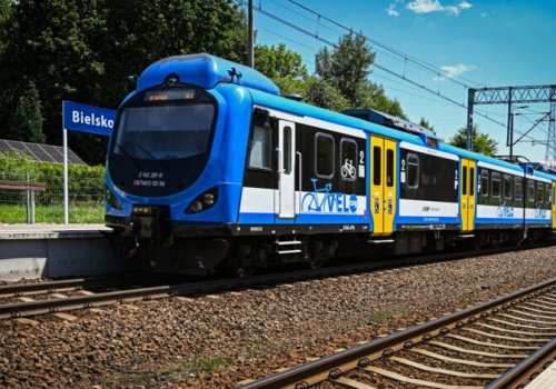 Rower i pociąg Kolei Śląskich – idealny duet na wiosnę