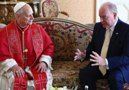 Pierwsze takie spotkanie od prawie 500 lat. Mówi o nim cały świat