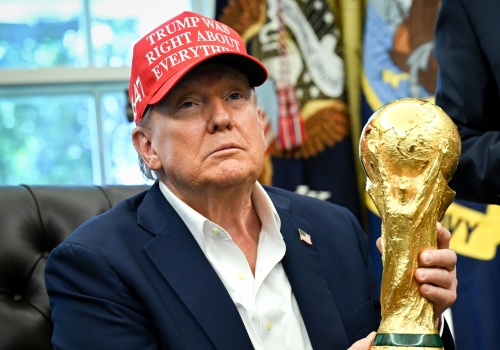 Kibice rezygnują z przyjazdu. Hotele w USA notują ogromne straty