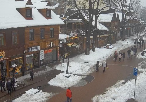 Zaskakujący widok na Krupówkach. Nie tego można się spodziewać w Zakopanem pod koniec marca