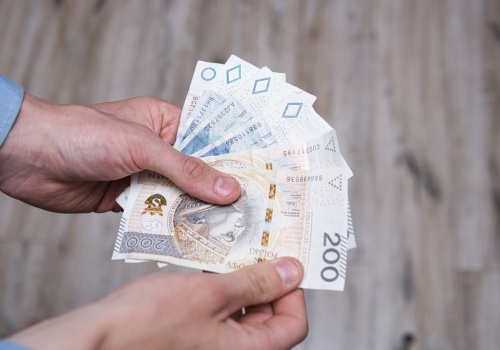 Nie trzeba czekać do 60-tki. Te osoby mogą przejść na emeryturę dużo wcześniej