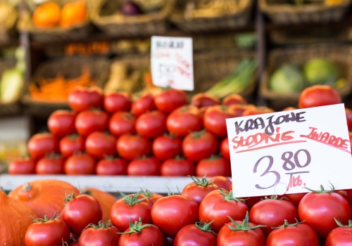 Pomidor: owoc czy warzywo? Większość Polaków daje się nabrać
