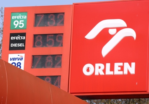 Ustawy umożliwiające obniżkę cen paliw już w Dzienniku Ustaw. Zmiany od niedzieli?