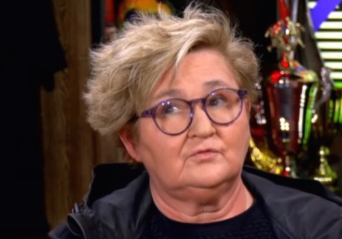 Prof. Środa chwali Hiszpanię za eutanazję 25‑latki. Przy okazji uderza w Kościół