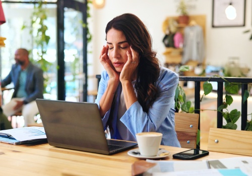 Kofeina pomaga chronić pamięć. Naprawia szkody wywołane niedoborem snu