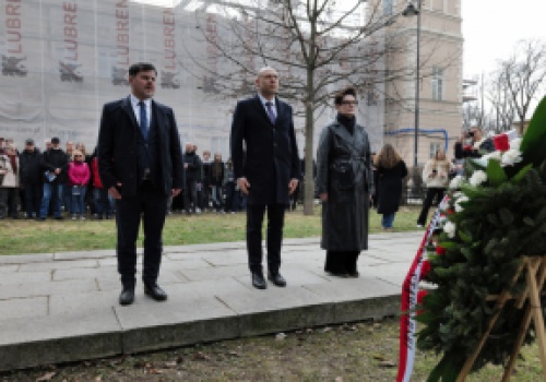 Budynek, z którego nadzorowano hitlerowską operację Reinhardt należy obecnie do KUL