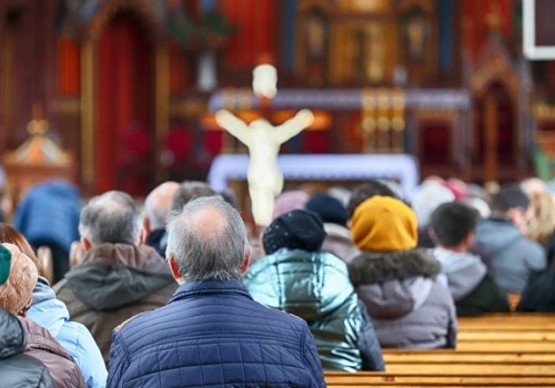 Czy trzeba iść do kościoła w Wielkanoc? Jak to wygląda w praktyce