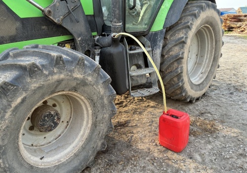 Paliwo znika z maszyn? Sprawdź, jak cię okradają – i jak to zatrzymać