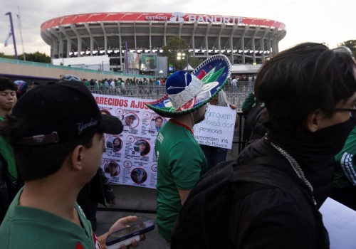 Nie żyje 27-latek. Tragedia podczas otwarcia legendarnego stadionu przed MŚ