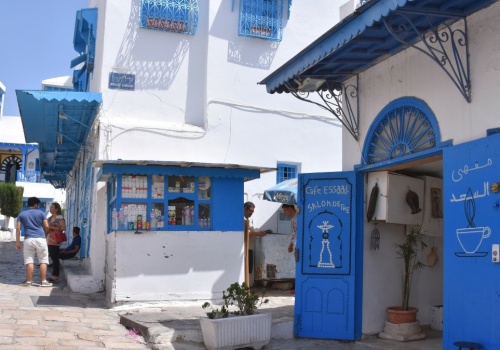 Nazywają ją Wyspą Jaśminu. Tanio i nawet 25 stopni w kwietniu