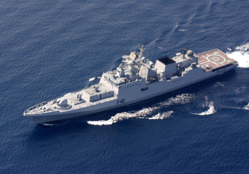 Indie chronią swoje statki w Zatoce Perskiej. Tajna operacja marynarki