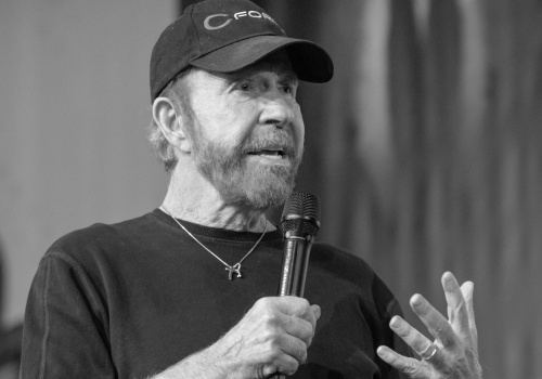 Pożegnanie Chucka Norrisa. 