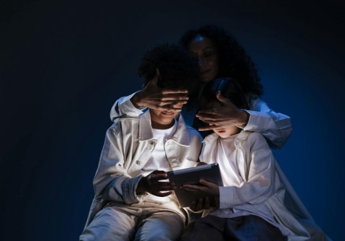 Prywatna szkoła daje 10% zniżki za używanie dzieci do marketingu. Internauci nie kryją oburzenia