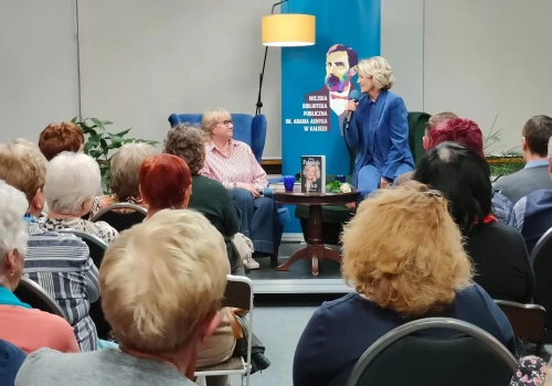 Emocjonujący wieczór z Marią Pakulnis w Bibliotece