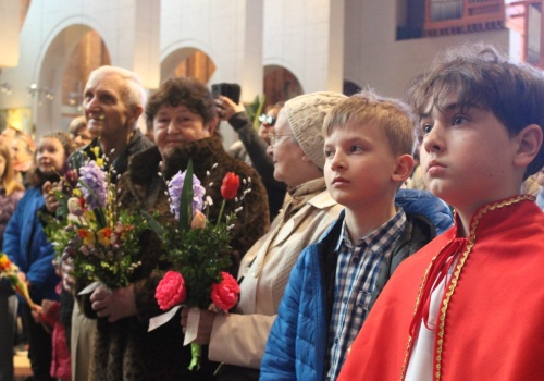 Parafialny konkurs na najpiękniejszą palmę łączy wszystkich. Od dziecka do seniora